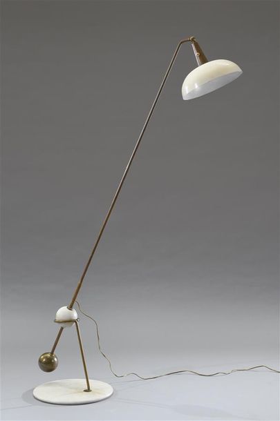 Gino SARFATTI (1912-1985) - ARTELUCE éditeur 
Rare lampadaire modèle «1036», base...