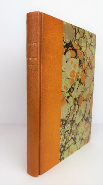 FORAIN (J. L) Doux Pays.
Paris, Plon 1897.
In-8, demi-maroquin orange bradel, couvertures...