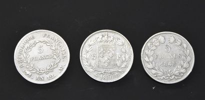 null FRANCE Lot de trois pièces de 5 Francs en argent: - Charles X, 1830 B (Rouen)...