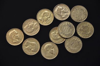 null FRANCE Lot de 11 pièces de 20 F or Napoléon III, dont: - Tête nue: 1859 A, 1854...