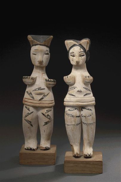 null Deux poupées Ibibio - Nigeria Bois H. chaque 26 cm Provenance Galerie Aethiopia/Agnès...