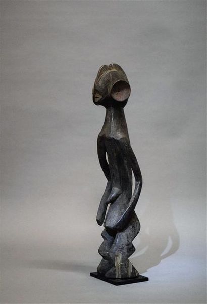 null Statue Mumuye Nigeria Bois H. 56 cm Provenance : Bert Garrebeek, Bruxelles Collection...