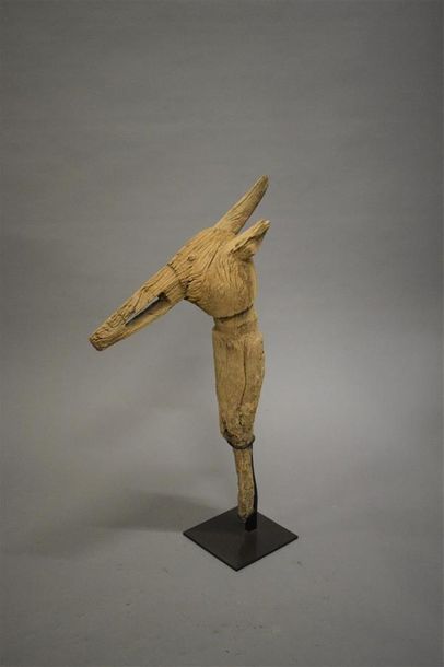 null Fragment de statue Goemai Nigeria Bois H. 60,5 cm Provenance : Jean-Michel Huguenin,...