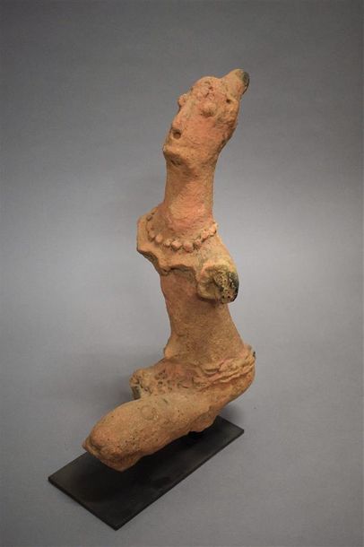 null Statue Bankoni Mali Terre cuite XIe siècle ap. J.-C. (selon TL) H. 46 cm Test...