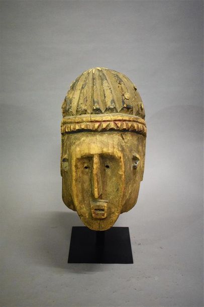 null Masque-heaume Bambara Mali Bois H. 51 cm Provenance : Galerie 62, Paris Collection...