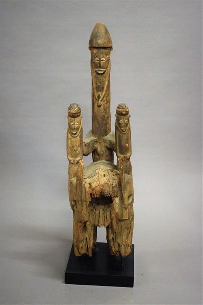 null Statue Ijo Nigeria Bois H. 91 cm Provenance Galerie 62, Paris Collection Liliane...