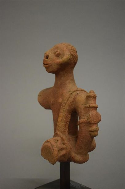 Petite statue Bankoni Mali Terre cuite XIIIe...