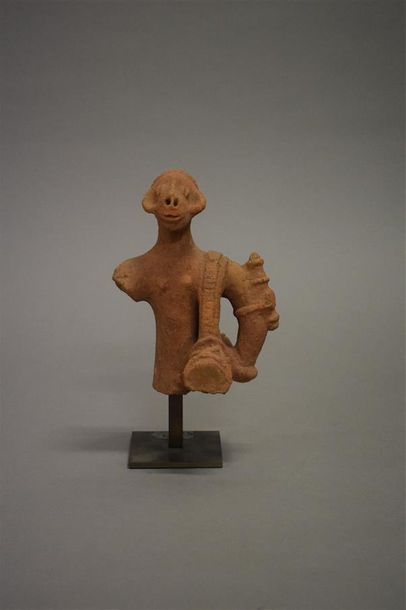 null Petite statue Bankoni Mali Terre cuite XIIIe siècle ap. J.-C. (selon TL) H....