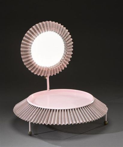 null Mathieu MATÉGOT (1910-2001) Le modèle conçu vers [1951] Miroir de table formant...