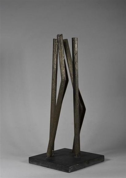 null Brigitte MATSCHINSKY-DENNINGHOFF (1923-2011) 65/21 Sculpture, composée de quatre...