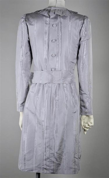 null CHRISTIAN DIOR Automne-Hiver 1979 n°12139, par MARC BOHAN. Robe en faille de...