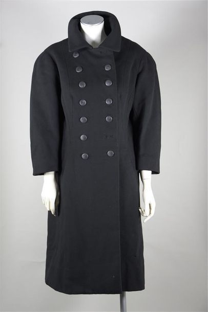 null BALENCIAGA Haute Couture n°50 331, circa 1950. Manteau (d'esprit officier) en...