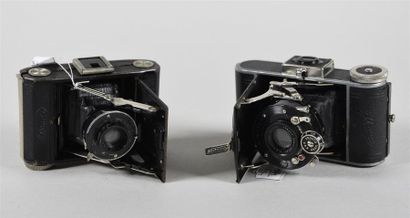 Ihagee Auto-Ultrix 127 Petit Folding pour film 127, objectif Ihagee 70 mm F 4.5
On...