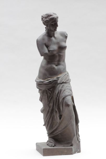 null ECOLE FRANCAISE D'après l'Antique

Venus de Milo

Epreuve en bronze, fonte d"édition...