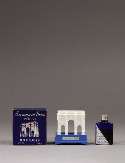 null Bourjois - (années 1950 - Grande Bretagne)

Présenté dans son étui carton bleu...