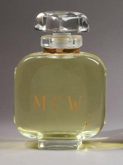 null Christian Dior - (années 1990)

Flacon publicitaire prototype sérigraphié MCW

h...