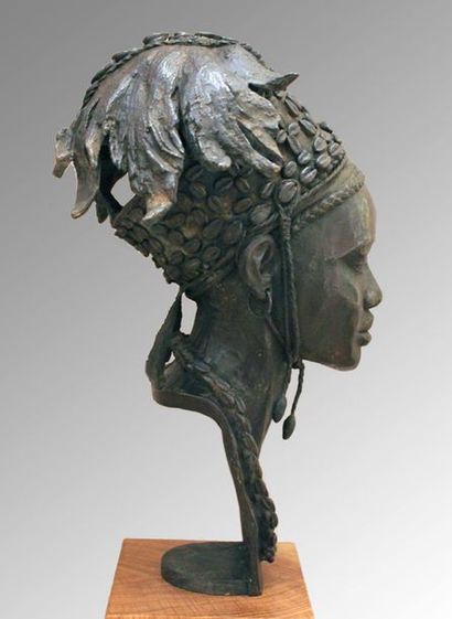 null Jacques DARBAUD (1943)

Tête de femme de Côte d'Ivoire

Epreuve en bronze, fonte...