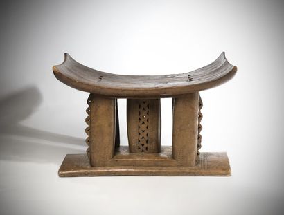 null ASHANTI, Ghana. Classically shaped seat with honey-coloured patina. The Ahema...