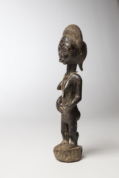 BAOULE, Ivory Coast. Female statue 