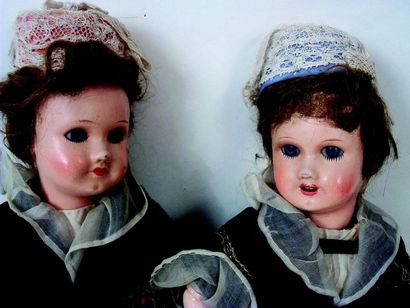 null Pair of small composition dolls by SFBJ, open moulh, blue insert glass eyes,...