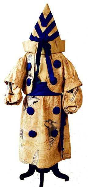 null Pierrot disguise, white cotton fabric with large blue buttons and hat (Circa...