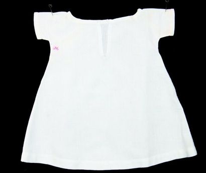 null A simple chemise superbly done (typical style from Mlle BEREUX)
