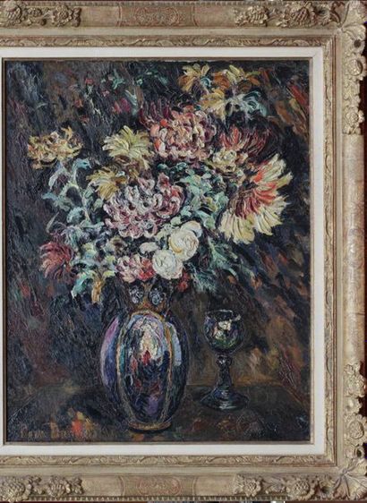 null Pierre DUMONT (1884-1936)
Le grand bouquet
Huile sur toile signée en bas à gauche...