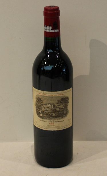 null 1 bout CHT LAFITE ROTHSCHILD 1992