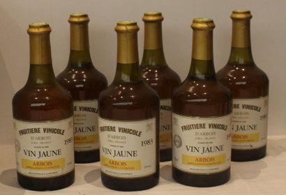6 end YELLOW FRUIT WINE ARBERRY WINE 198...