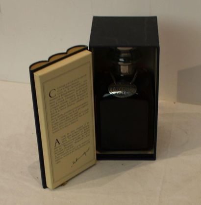 null 1 CARAGE COGNAC HENNESSY SOUS COFFRET BIBLIOTHEQUE