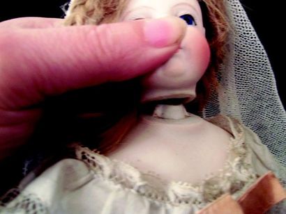 null -"Bride", rare and beautiful Parisian doll from the house BARROIS, swivel head...