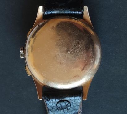 null CHRONOGRAPHE SUISSE 
montre-bracelet chronographe, le boitier en or jaune 750°/°°,...
