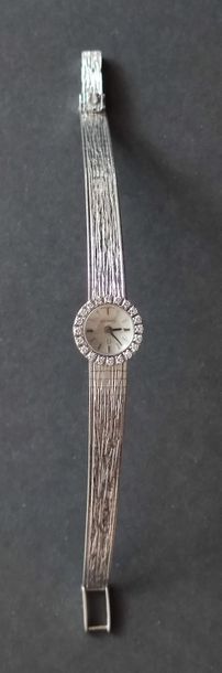 null OMEGA
Ladies' BRACELET WATCH, case and bracelet in 750°/°° white gold, bezel...