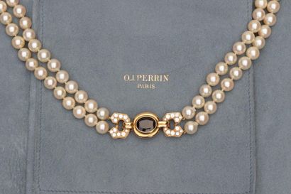 null O. J. PERRIN. Necklace of 2 rows of cultured pearls, 18K (750) gold clasp set...