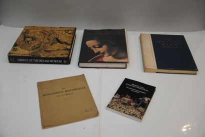 null Lot d'ouvrages archéologie comprenant deux ouvrages des collections de l'Hermitage,...