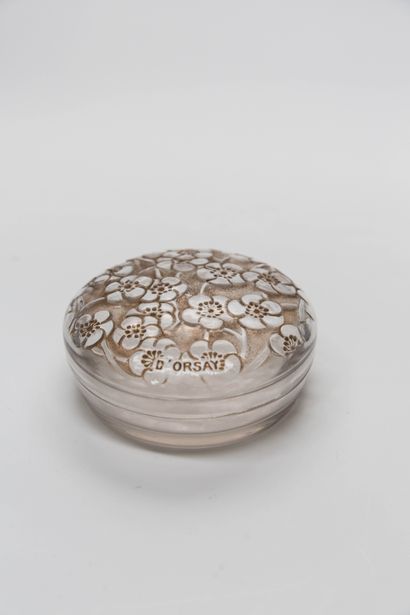 null D'Orsay - "Le Lys" - (1920)

Colourless pressed moulded glass powder box of...