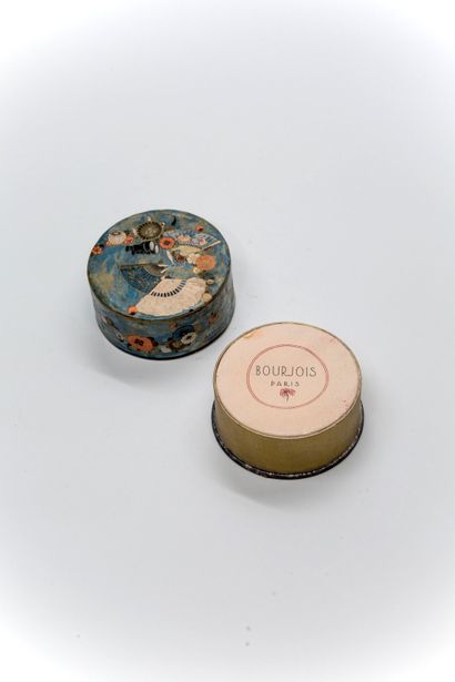 null Bourjois - "Marguerite Carré" - (1910)

Rare drum-shaped cylindrical powder...