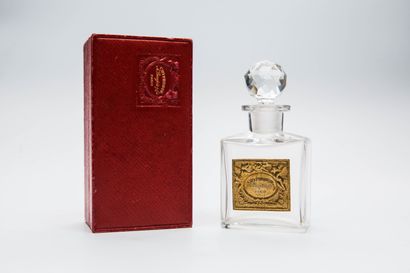 null A.Bourjois & Cie - "Chyprodor" - (années 1910)

Présenté dans son coffret rectangulaire...