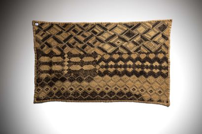 null KUBA (Congo D.R.C)

Shoowa" FABRIC of rectangular shape

73 X 43 cm 

Private...