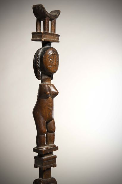 null AGNI (Côte d'Ivoire)

Very elegant CHIEF CANE made up of a feminine representation...