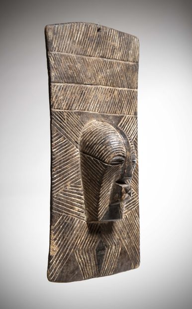 null LUBA / SONGE (Congo D.R.C)

Initiation PANEL with its hanging hole, representing...