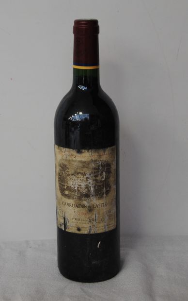 null 1 piece of LAFITTE CARRUADES 2002 (LABELS AND COUNTER LABELS PAST, LIGHTLY TRIPLED,...