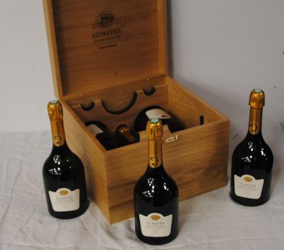 null 6 bottles COMTES DE CHAMPAGNE 2007 WOODEN BOX