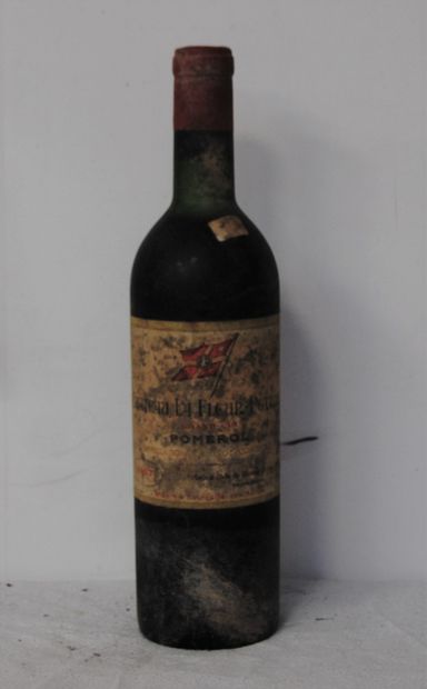  1 bottle CHT LAFLEUR PETRUS 1967 (ntlb, dirty label)