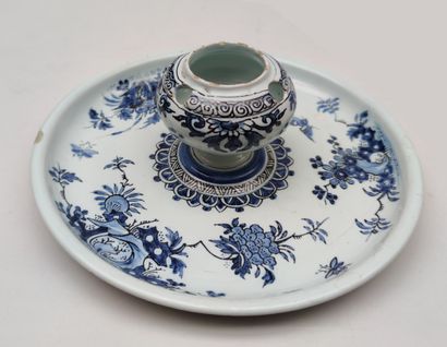 null 
NEVERS
ROUND INK and cup attached to the tray in enamelled earthenware in blue...