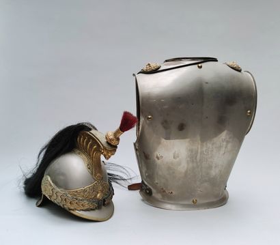 null 
Cuirass and helmet set for a cuirassiers officer early XXth century
Iron cuirass...