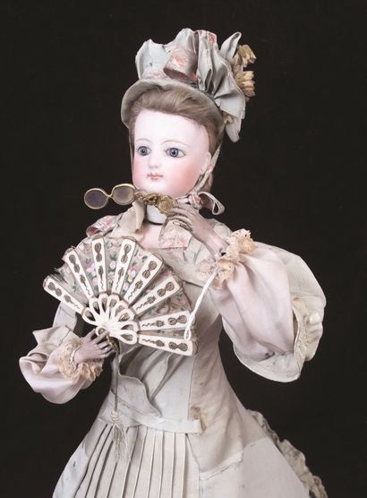null 
SALON AUTOMAT " La Coquette"
by GustaveVICHY. Charming moving and walking automaton...