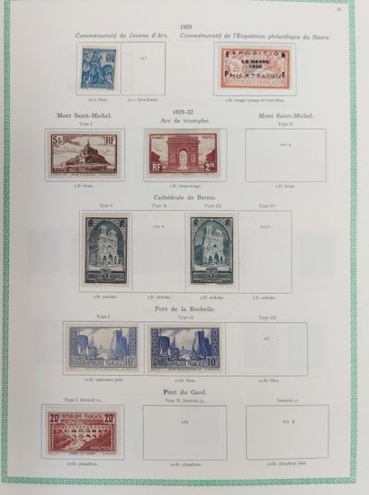 null 
1 boite et 1 album de Timbres France Classique, SM et Moderne dont Sage, Mouchons,...