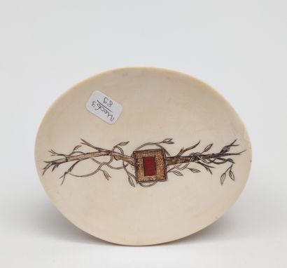 null 
Ivory OKIMONO representing a barrel maker, a character sitting next to him,...