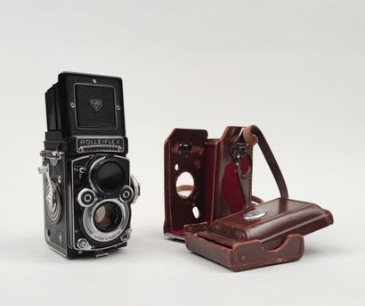 
ROLLEIFLEX 6x6 camera, Carl ZEISS lens,
Planar...